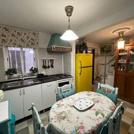 Casa Dionea, *